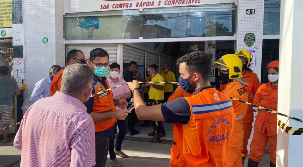 Prédio evacuado após tremor é liberado para funcionamento em Aracaju / Foto: Foto: Defesa Civil de Aracaju