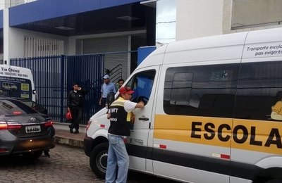 Volta às aulas: SMTT fiscaliza transportes escolares