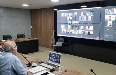Presidente da AMA participa de webconferência com Gabinete de Crise para discutir reabertura da economia 