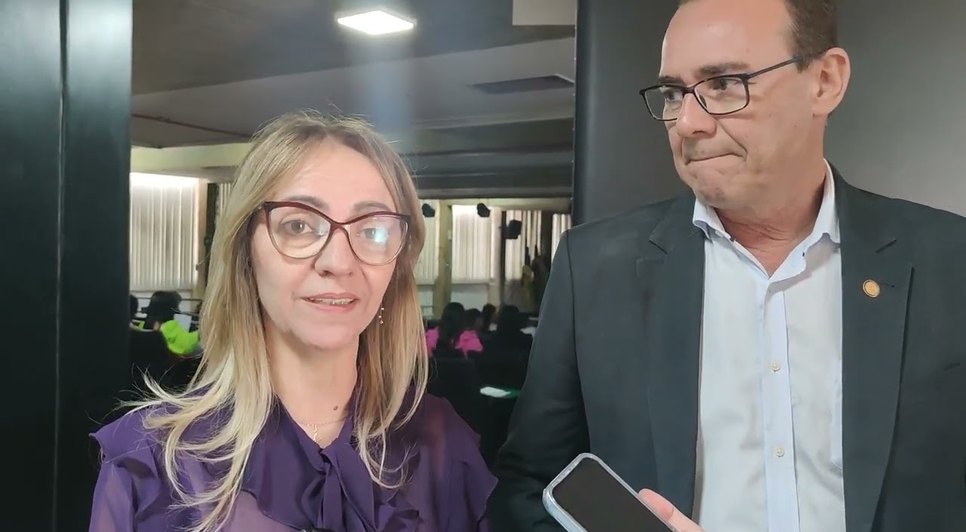 Secretaria de Estado da Educação encerra primeira etapa do curso de formação dos assistentes sociais e psicólogos aprovados no Programa Acolher.jpg