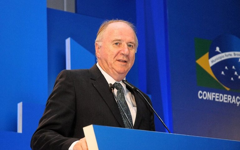 Presidente da CNM diz confiar que Congresso compense arrecadação a municípios com PL do IR