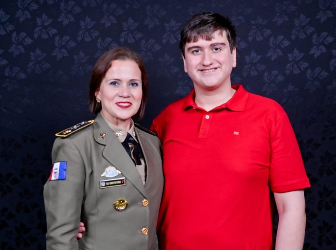 Uneal celebra mães que aprendem, ensinam e inspiram dentro e fora da sala de aula