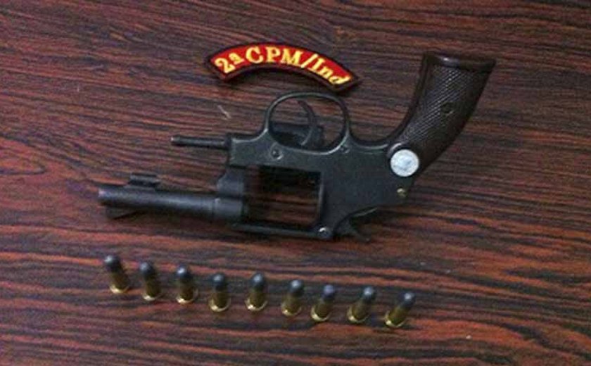 Homem armado é preso pela PM em Joaquim Gomes