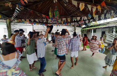 Hospital Escola Portugal Ramalho realiza festa junina para os usuários