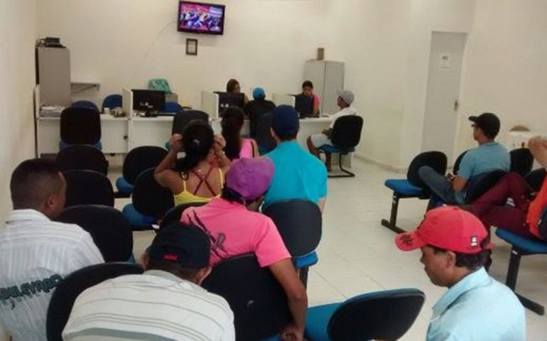 Em meio a desemprego recorde, País tem ‘bolsões de vagas’ não ocupadas