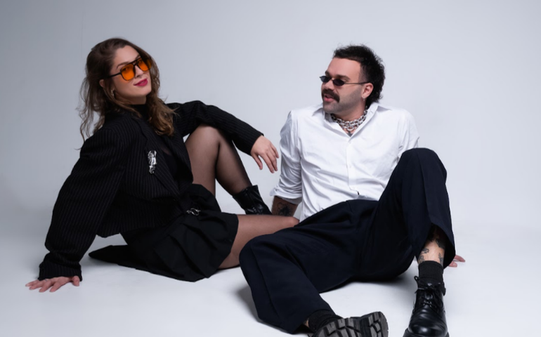 “A ‘família tradicional’ às vezes é baseada em hipocrisia, silêncio e posse”: Dhara e Yago avaliam experiência no Terceira Metade da Globo