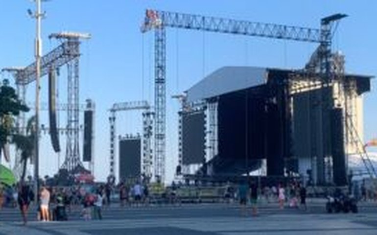 Inscrições abertas para ambulantes no show de Shakira em Copacabana