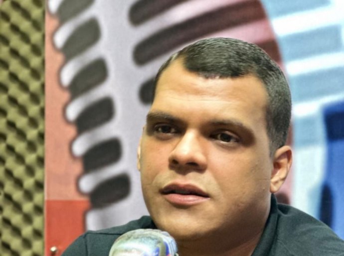 João Folha cobra de delegado quem é o pré-candidato a vereador financiado pelo crime organizado em Maceió