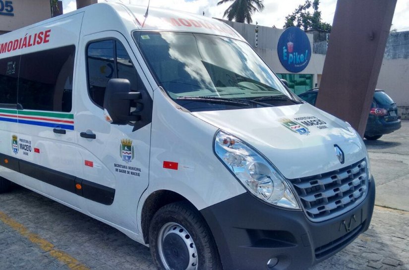 Maceió qualifica transporte para pacientes renais