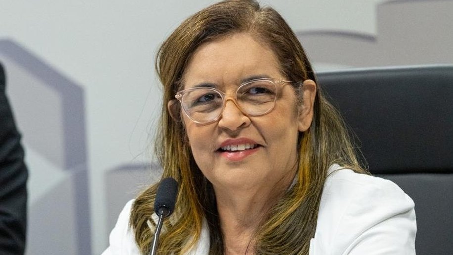 Comissão de Assuntos Sociais aprova projeto que garante acompanhamento familiar no tratamento do câncer de mama