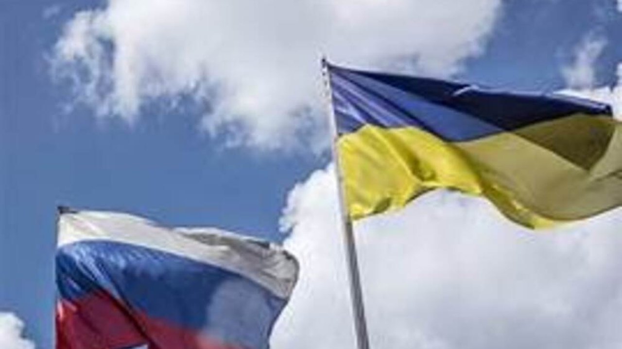 Em troca de ataques de drones, Rússia atinge depósitos de armazenamento de grãos da Ucrânia