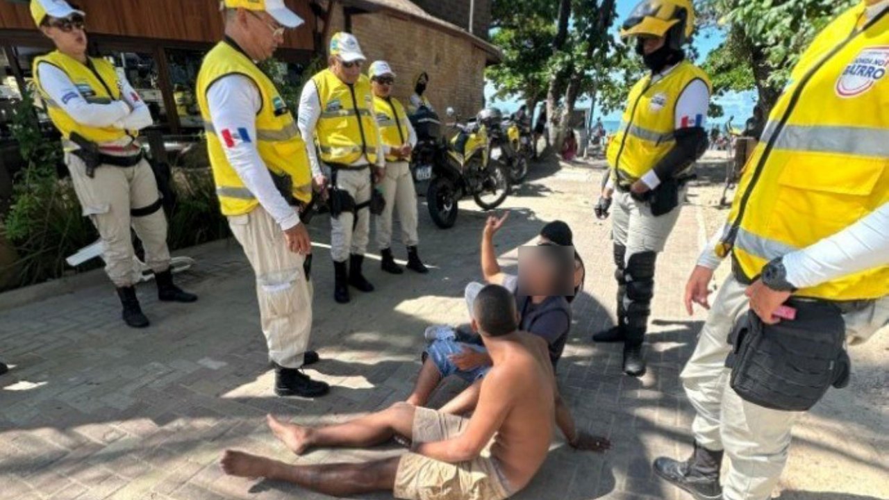 Ronda no Bairro atua em confusão na orla envolvendo turistas da Colômbia