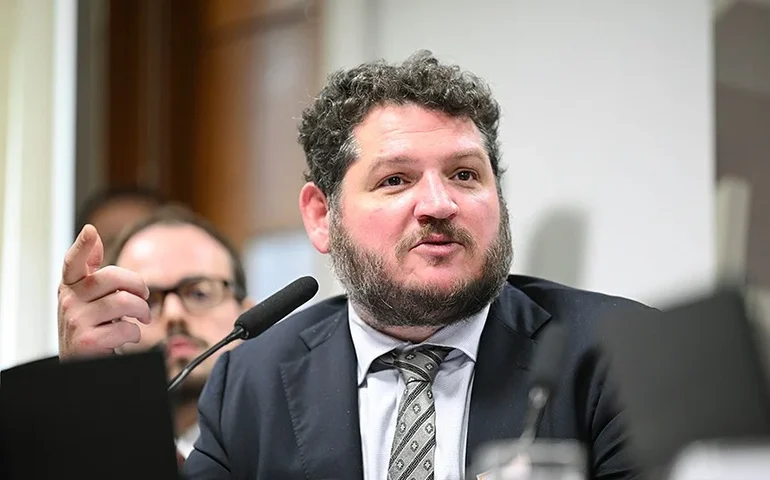 Vorcaro era 'pau-mandado' de dono oculto do Master, diz depoente à CPI