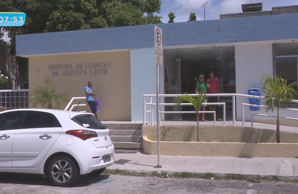 Anestesistas do Hospital de Cirurgia continuam paralisados