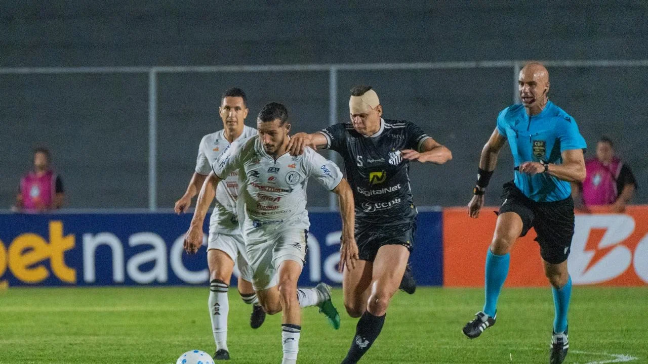 ASA é eliminado da Copa do Brasil e torcedores invadem gramado após derrota