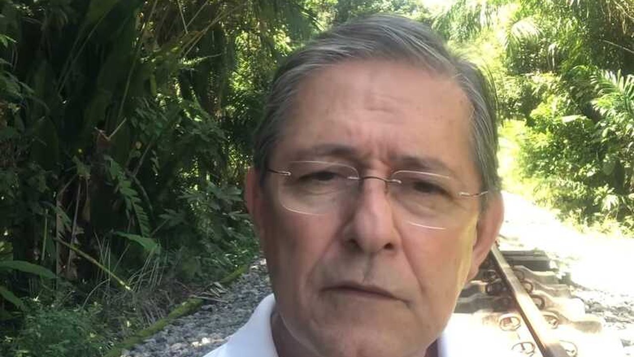 Regis: “Rodrigo Cunha abandonou o partido e foi para o Centrão”