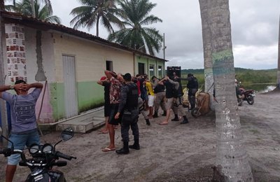 SEMS Penedo e Polícia Militar encerram festa clandestina no Povoado Marituba do Peixe