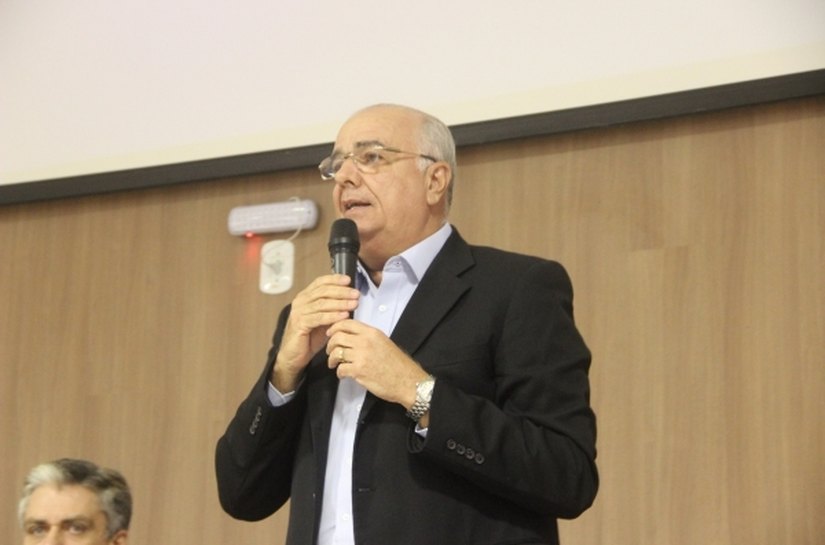 Fábio Farias é homenageado por servidores do Detran