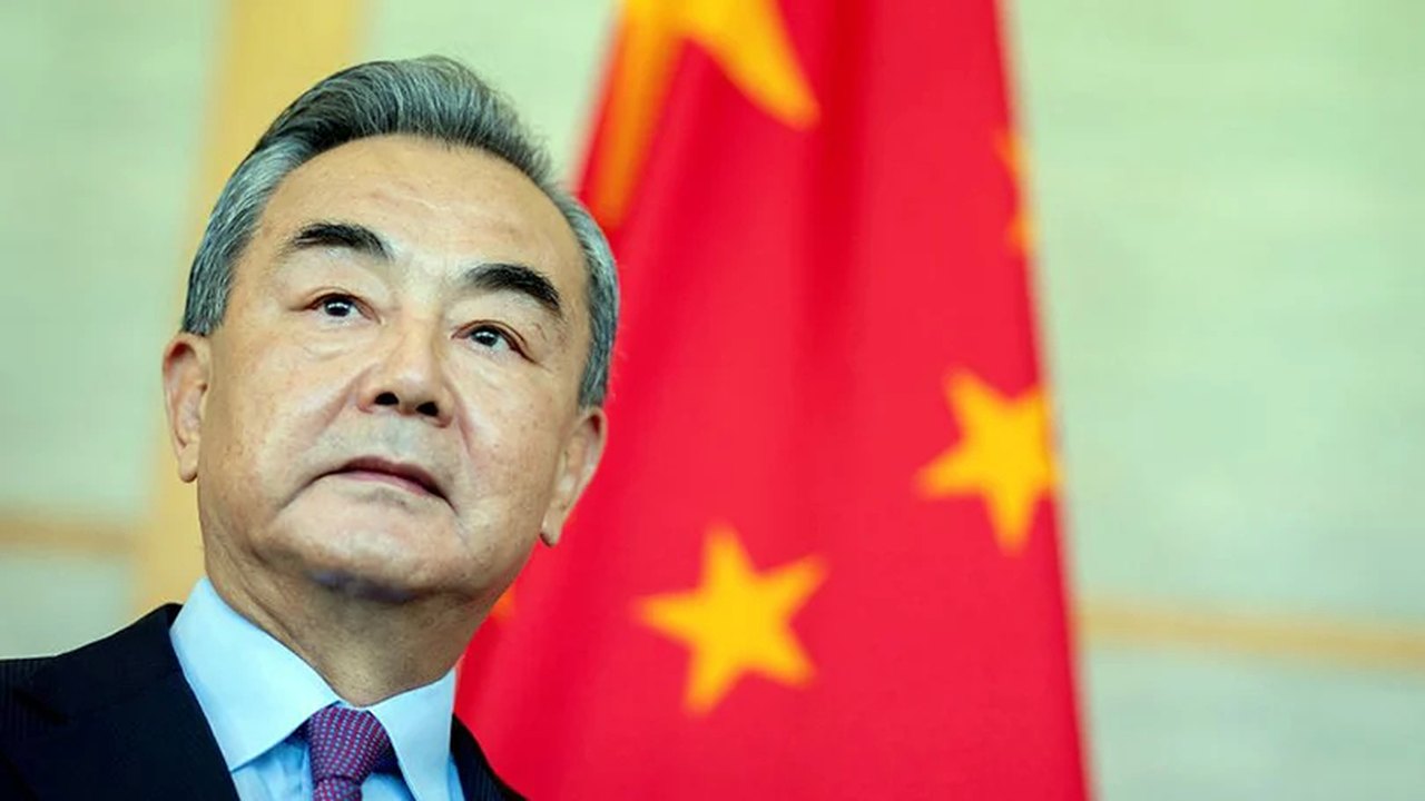 Lei sobre chips nos EUA distorce cadeias e perturba comércio, diz China
