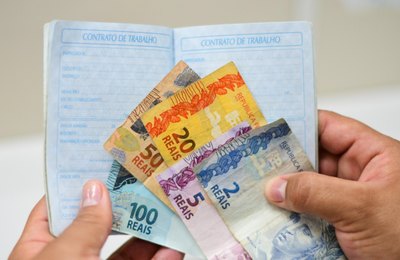 Alagoas volta a registrar a menor taxa de desemprego da história, diz IBGE