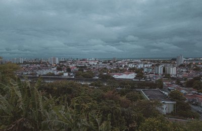 Defesa Civil alerta para chuva de intensidade moderada em Maceió