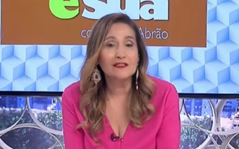 Sonia Abrão nega estar disputando vaga de Catia Fonseca na Band