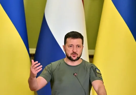 Com contraofensiva em dificuldade, Zelensky substitui ministro da Defesa da Ucrânia