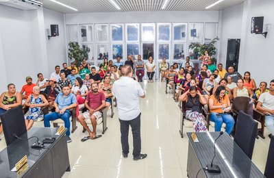 Prefeitura de Coruripe realiza reunião de planejamento e alinhamento com ambulantes