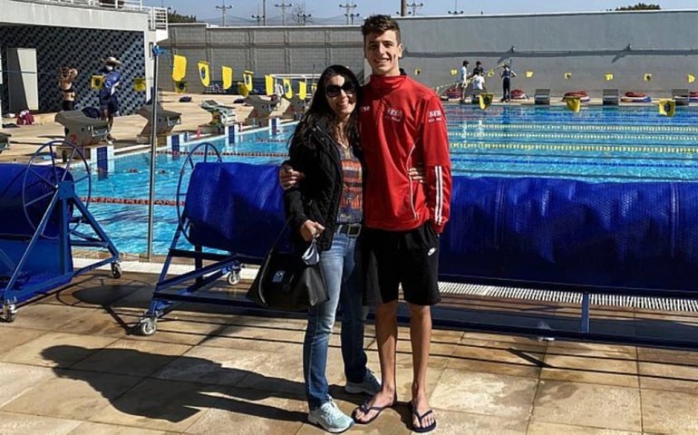 Perda da mãe e atuação heroica em final ditam superação de goleiro do polo