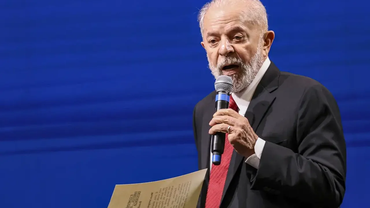 Lula sanciona lei que declara Lupicínio Rodrigues e Pixinguinha patronos da MPB