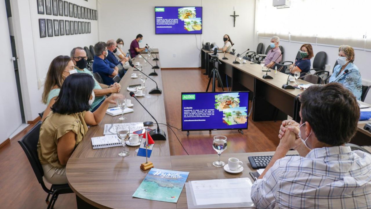 Sedetur discute com empresários estratégias para o turismo do litoral Norte