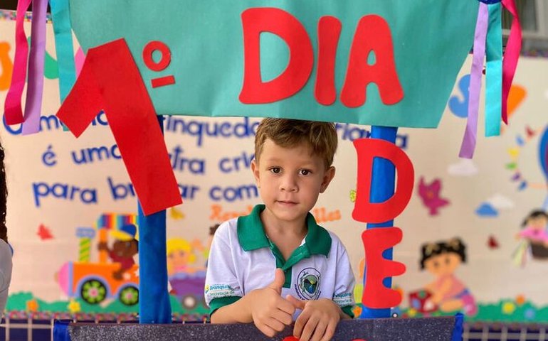 Rede municipal de Branquinha inicia ano letivo de 2023