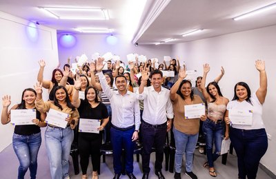 Segunda edição do projeto “Sua Hora Chegou” transforma vidas com cursos gratuitos em Maceió e Arapiraca
