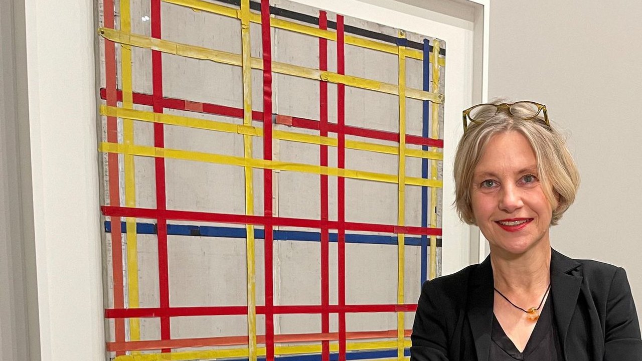 Mondrian está pendurado de cabeça para baixo há 77 anos