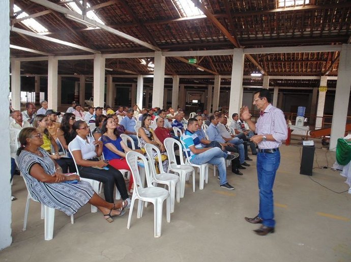 Agricultores canoenses participam de palestra sobre descarte de embalagens tóxicas