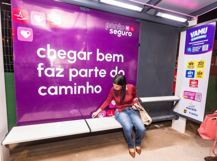 Prefeitura de Maceió inova e lança o Ponto Seguro para melhorar a segurança em abrigos de ônibus