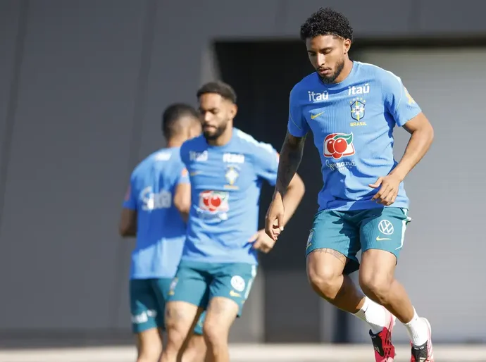 Com Ederson, Brasil reúne representantes de 78 clubes em Copas