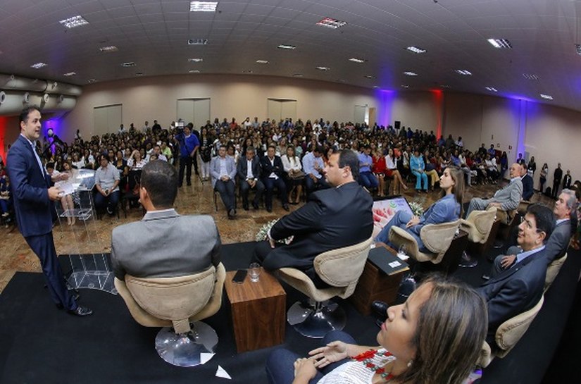 Com foco no desenvolvimento pleno, Programa Criança Feliz é lançado em AL