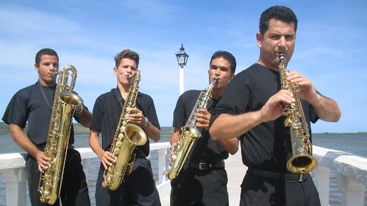 Projeto Concerto aos Domingos recebe grupo A La Sax Quarteto