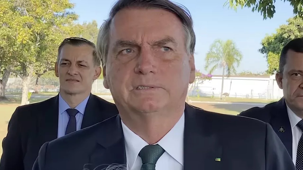 Bolsonaro: Se Brasil for para esquerda na eleição, vai acabar como a Colômbia