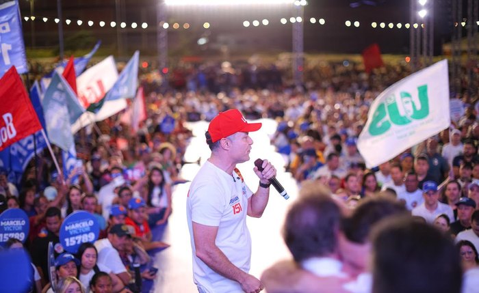 Renan Filho reuniu mais de 10 mil pessoas em Arapiraca durante o lançamento da campanha ao governo de Alagoas