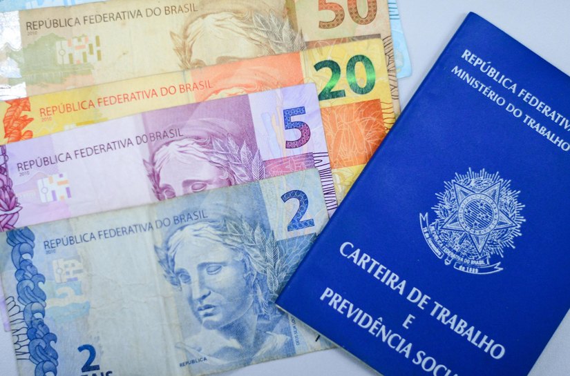 Alagoas é o 2º do Nordeste com o maior número de trabalhadores com carteira assinada