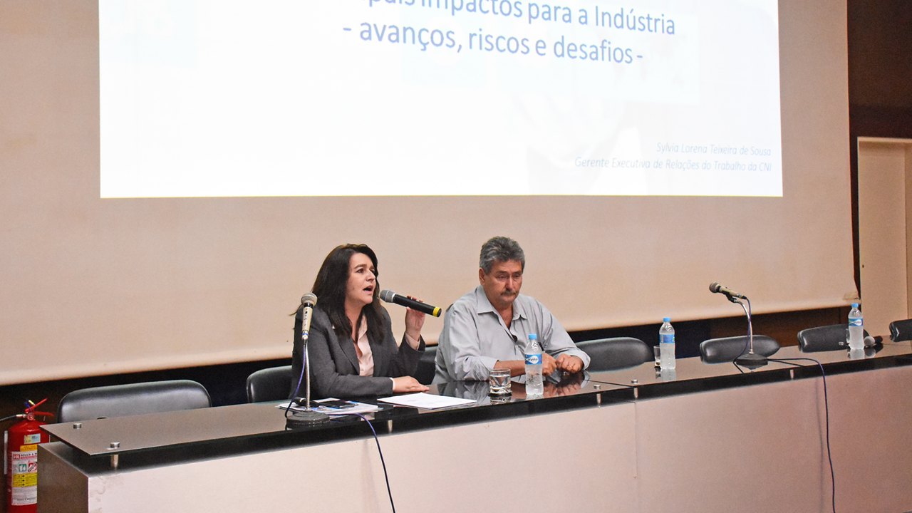 Fiea e Sinduscon orientam empresários sobre mudanças na legislação trabalhista