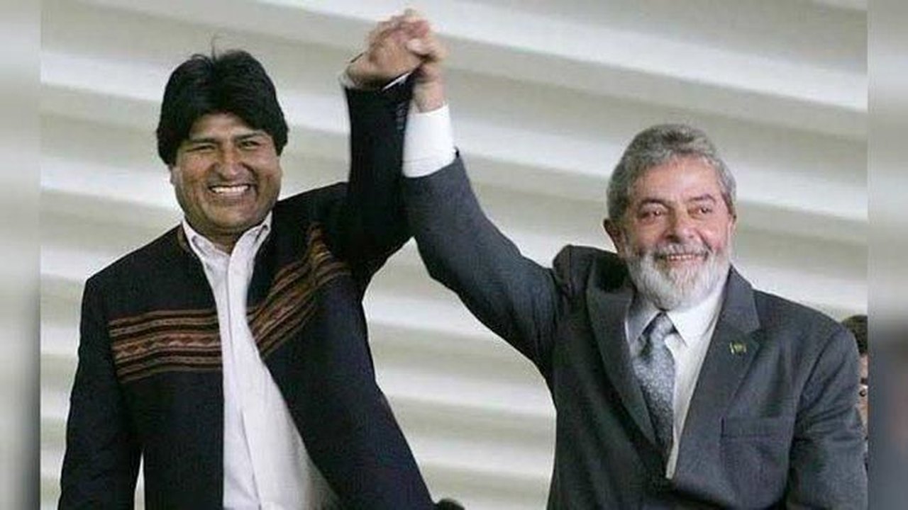 Evo Morales diz que vitória de Lula renova a esperança dos povos latino-americanos