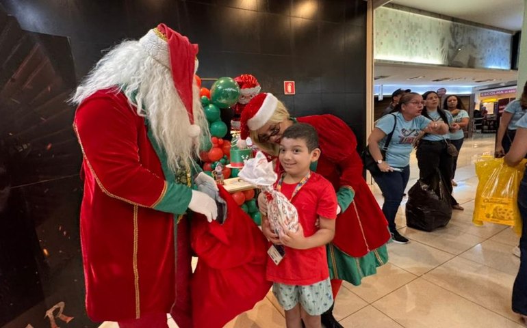 Espaço Trate celebra conquistas com confraternização natalina para famílias