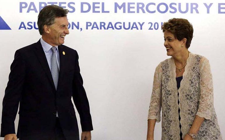 Crises gêmeas fazem &#8216;risco país&#8217; do Brasil passar o da Argentina