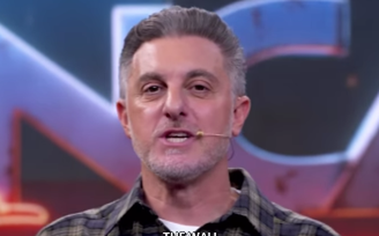 Luciano Huck anuncia príncipe William como convidado do próximo Domingão