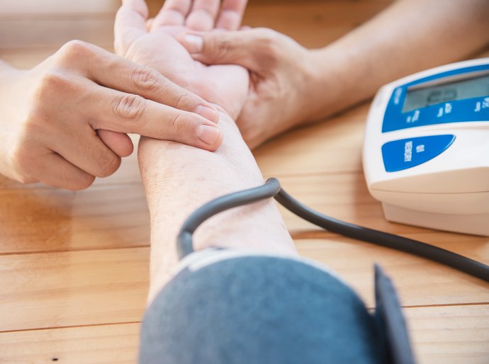 Casos de adultos brasileiros diagnosticados com hipertensão cresceram 31%
