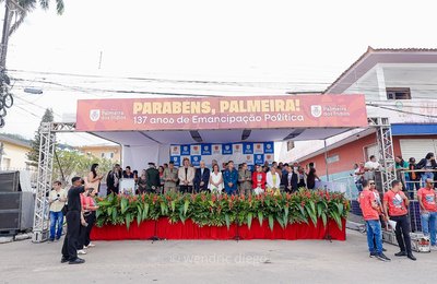 Desfile cívico faz sucesso e marca início das celebrações de emancipação dos 137 anos de Palmeira