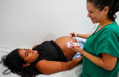 Obstetra do Hospital da Mulher orienta gestantes sobre os cuidados para evitar a pré-eclâmpsia